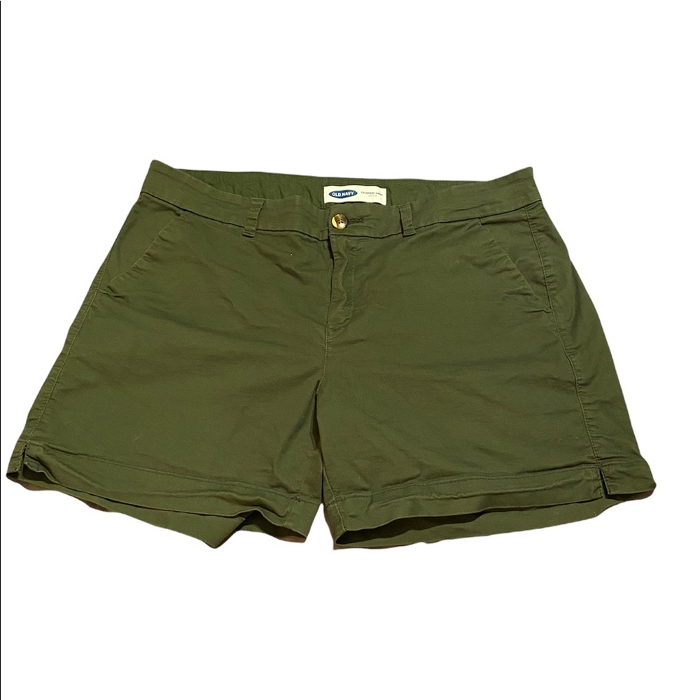 Old navy women’s shorts- army green